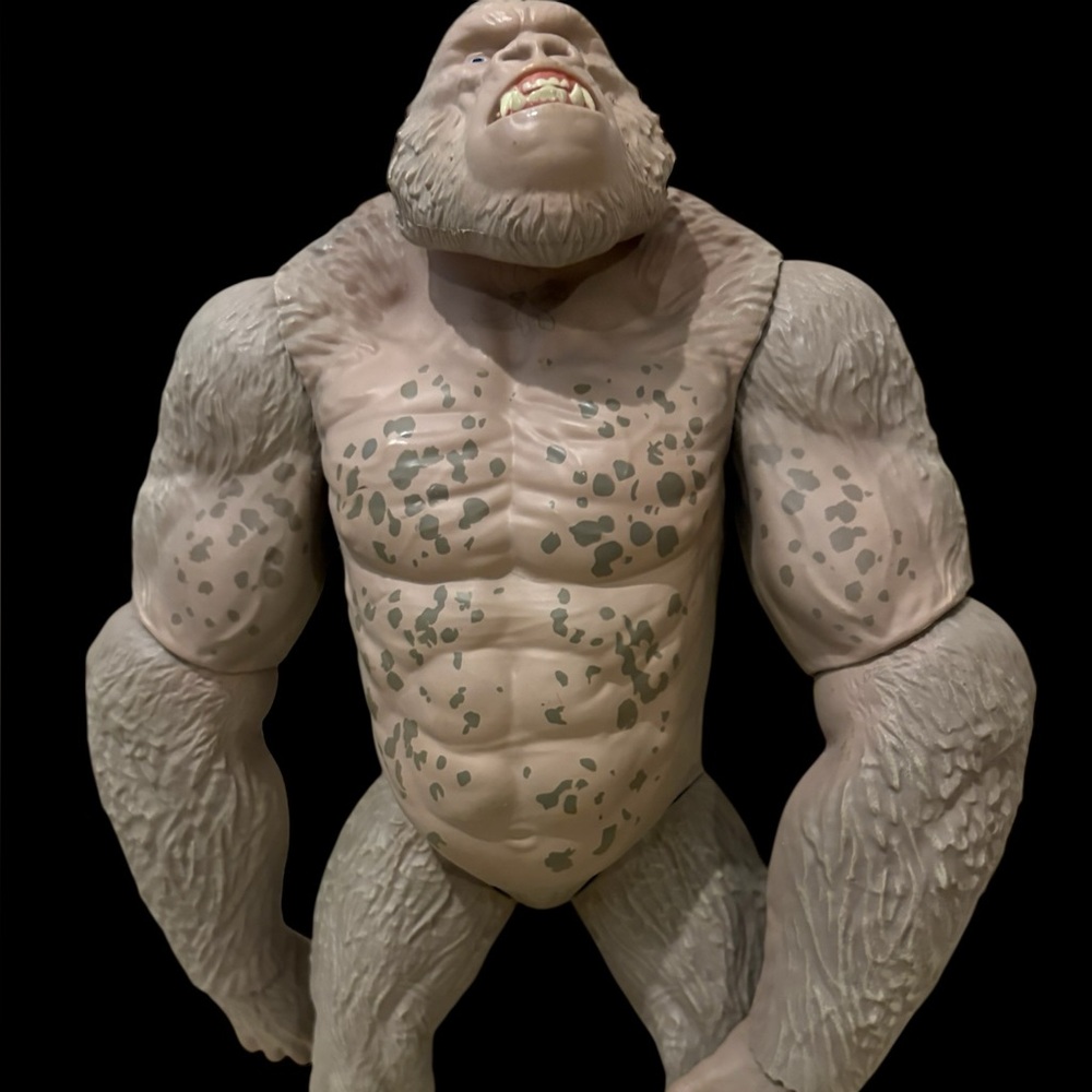 Rampage the Movie- George the Gorilla | 16” tall | Articulating | Gently Used